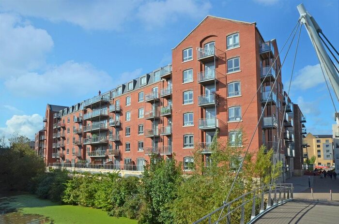 3 Bedroom Flat To Rent In Leetham House, Hungate, York, YO1