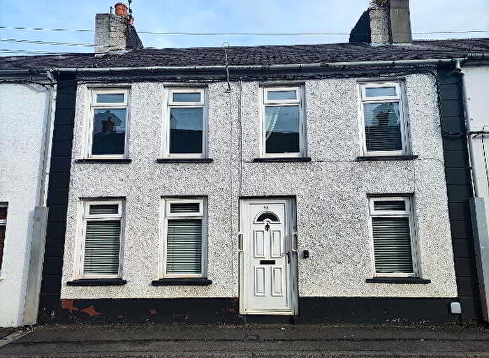 Terrace House For Sale In Long Commons, Coleraine, BT52
