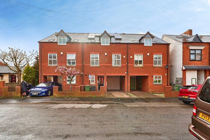 3 Bedroom Terraced House For Sale In Eastbourne Street, Walsall, WS4