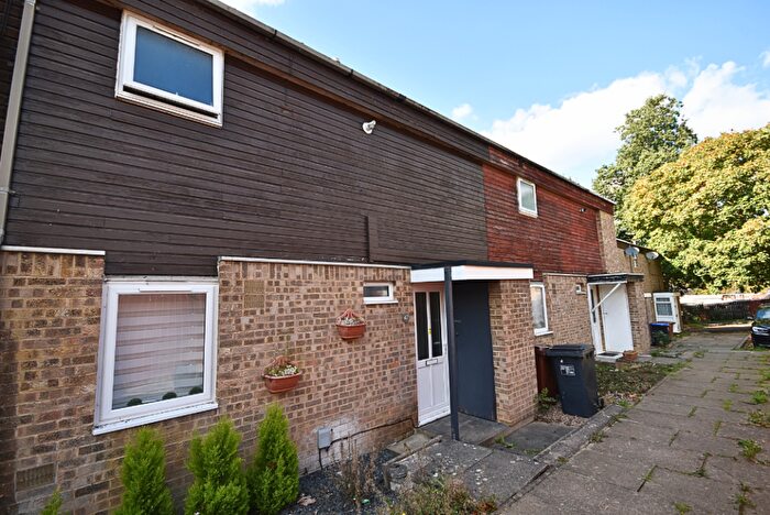 3 Bedroom Terraced House To Rent In Wade Meadow Court, Northampton, NN3