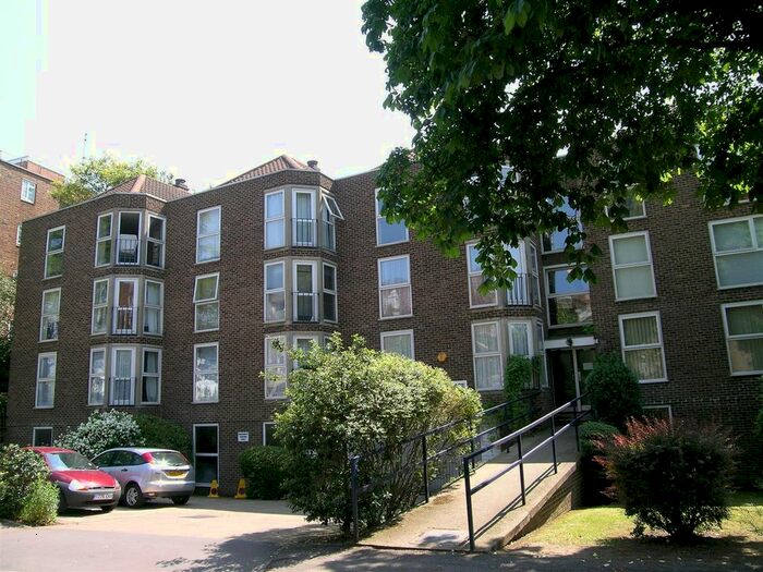 1 Bedroom Flat To Rent In Glenbuck Road, Surbiton, KT6