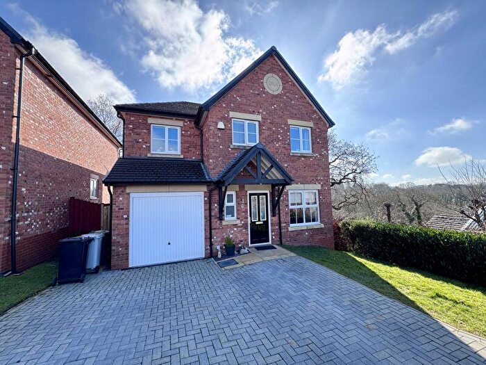 4 Bedroom Detached House To Rent In Vicarage Avenue, Congleton, CW12
