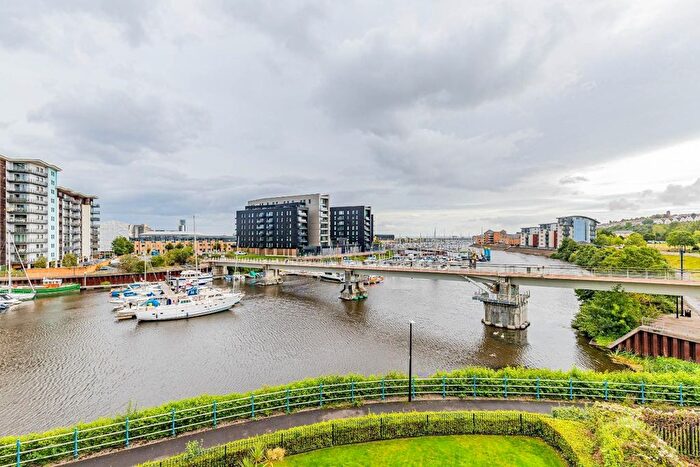 2 Bedroom Flat To Rent In River Walk, Penarth, CF64