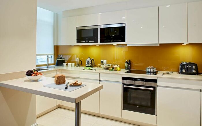 2 Bedroom Flat To Rent In Bow Lane, City, London, EC4M