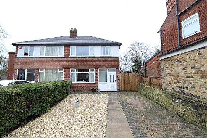 3 Bedroom Semi Detached House For Sale In Green Hill Drive, Leeds, LS13