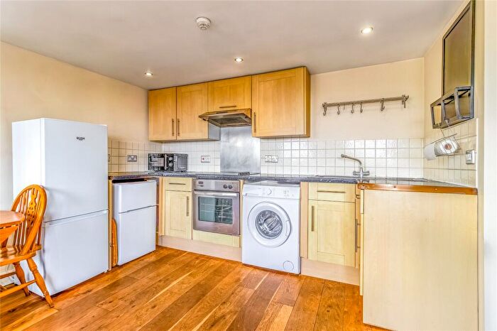 1 Bedroom Apartment To Rent In Victoria Road, Old Town, Swindon, Wiltshire, SN1