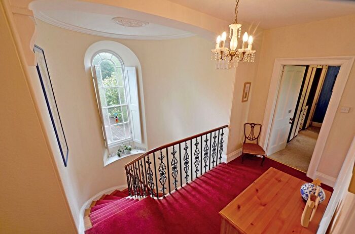 4 Bedroom Detached House For Sale In New Road, Liskeard, PL14
