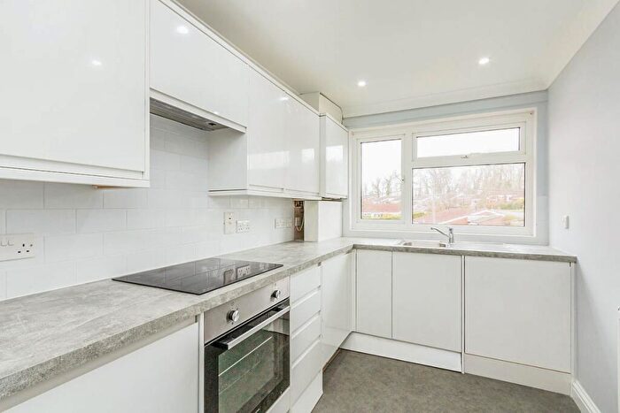 2 Bedroom Flat To Rent In Sherborne St. John, Basingstoke, Hampshire, RG24