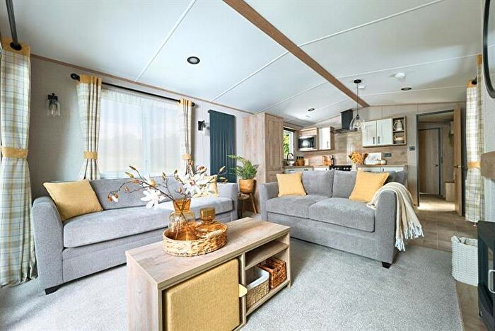 2 Bedroom Lodge For Sale In A.B.I Beverley, Tattershall Lakes Country Park, Sleaford Rd, Tattershall, Lincolnshire, LN4