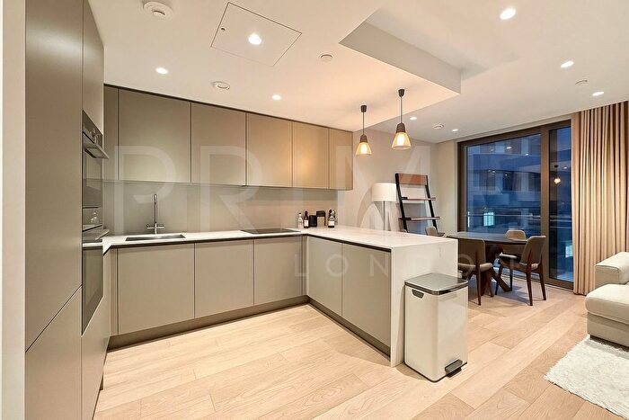 2 Bedroom Flat For Sale In Canalside Walk, Paddington, London, W2