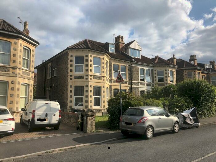 3 Bedroom Maisonette To Rent In Chesterfield Road, St Andrews, Bristol, BS6
