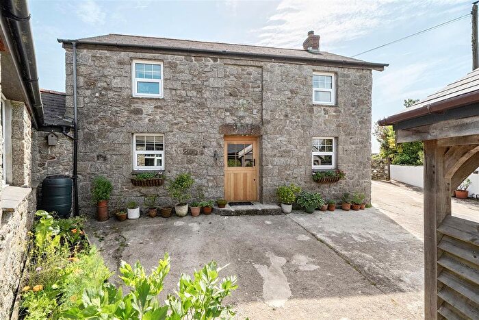 4 Bedroom Detached House For Sale In Treverva, Penryn, TR10