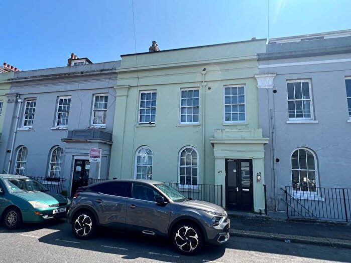 1 Bedroom Flat For Sale In Second Floor Flat, Emma Place, Plymouth, Devon, PL1