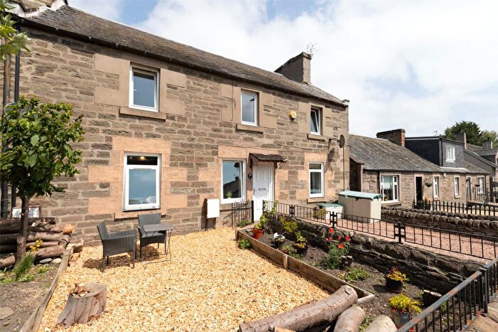 2 Bedroom Flat For Sale In Main Street, Invergowrie, Dundee, DD2