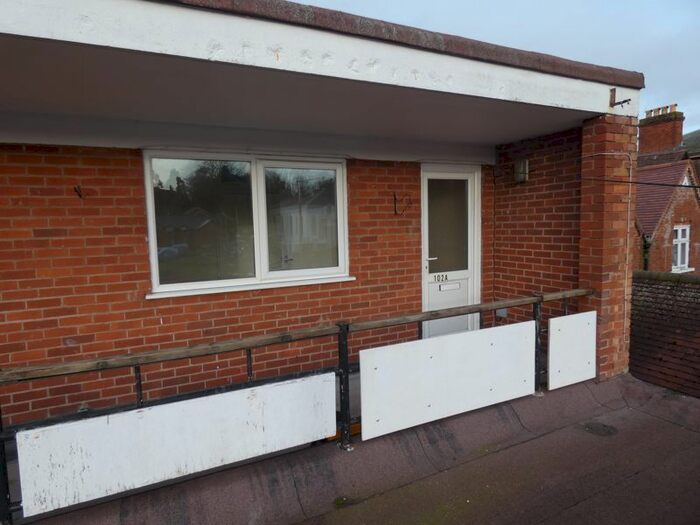 1 Bedroom Flat To Rent In High Street, Bromsgrove, B61