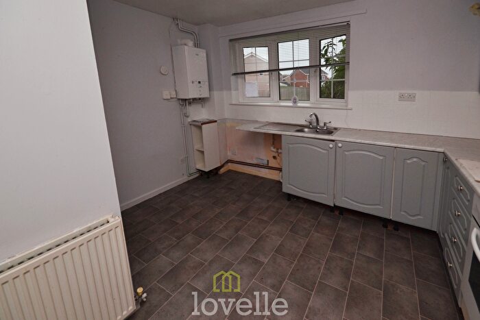 2 Bedroom Semi-Detached House For Sale In Eskham Close, Cleethorpes, DN35