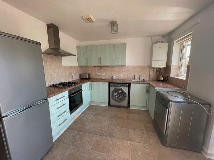 2 Bedroom Bungalow To Rent In Golwg Y Mor, Sandfields, Port Talbot, SA12