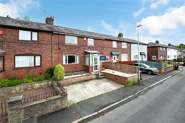 3 Bedroom Terraced House For Sale In Powell Road, Bingley, West Yorkshire, BD16