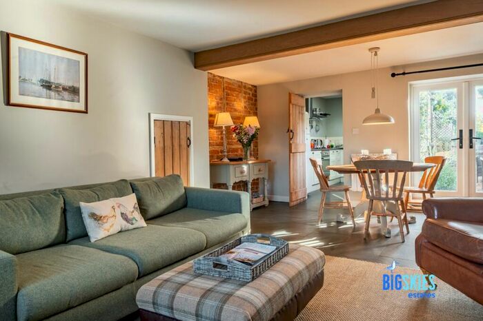 2 Bedroom Cottage For Sale In Main Road, Titchwell, PE31