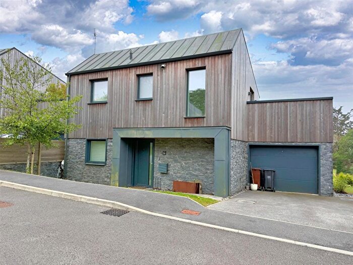 4 Bedroom Detached House For Sale In The Green, Nr Swanpool, Falmouth, TR11