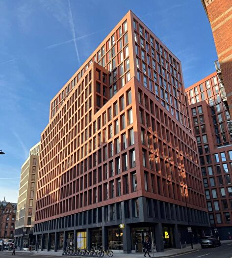 2 Bedroom Apartment For Sale In Modern -Bed Apartment | Manchester New Square | Mns, LT18