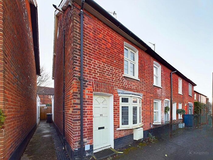 2 Bedroom End Of Terrace House To Rent In White Lion Road, Amersham, Buckinghamshire, HP7