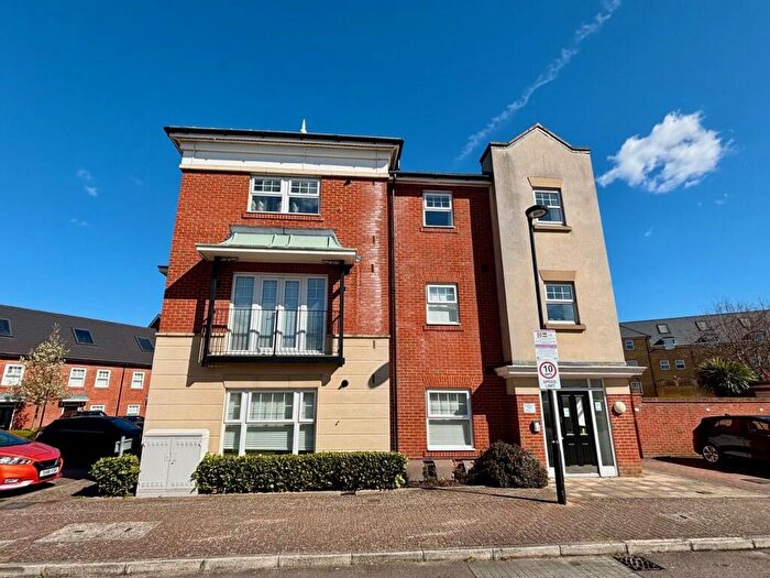 1 Bedroom Flat For Sale In Mackintosh Street, Bromley, BR2