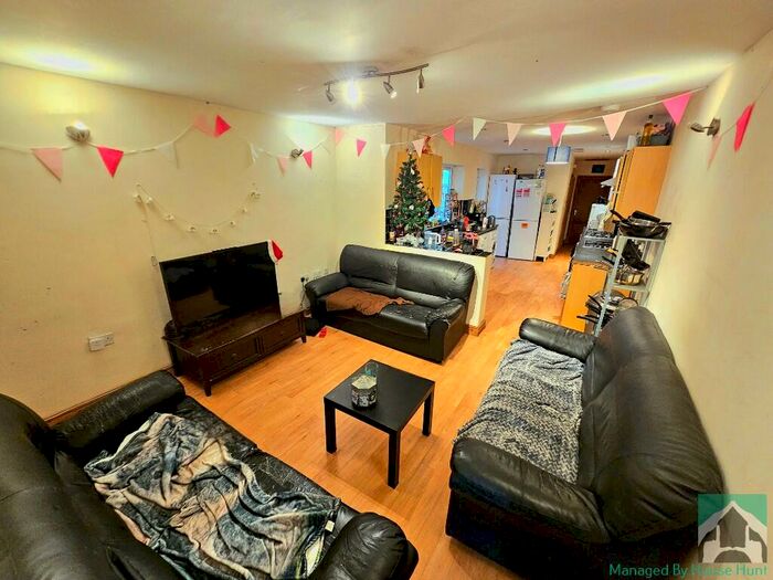 7 Bedroom Terraced House To Rent In Alton Road, Selly Oak, Birmingham, B29