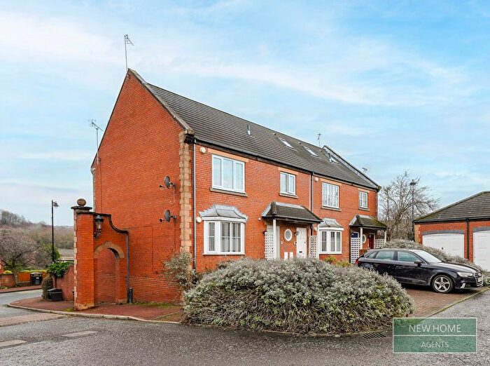 1 Bedroom Maisonette For Sale In Rowes Mews, Newcastle Upon Tyne, NE6