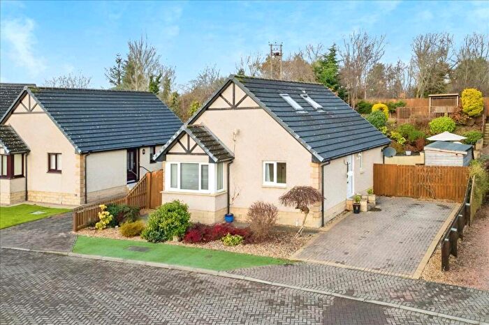3 Bedroom Detached House For Sale In Burnside Gardens, Whitecross, Linlithgow, EH49
