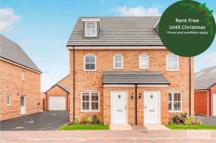 3 Bedroom Semi Detached House To Rent In Maize Close, Overstone, Northamptonshire, NN6