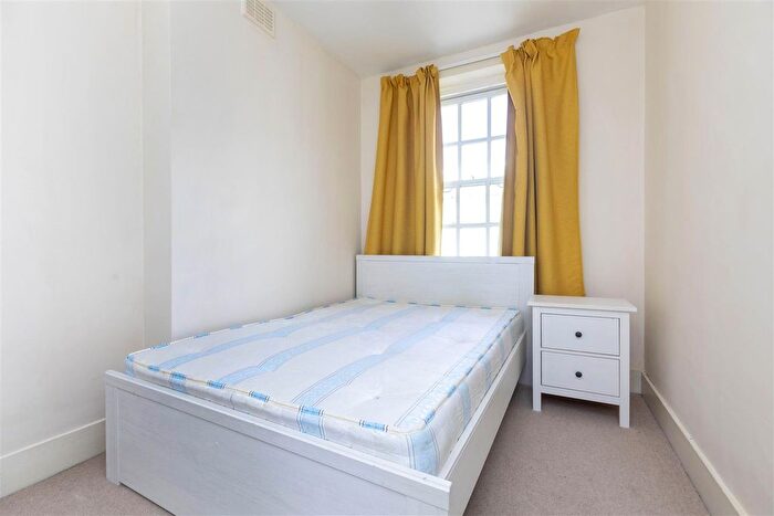1 Bedroom Flat To Rent In Marshalsea Road, London, SE1