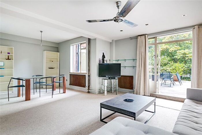 2 Bedroom Flat To Rent In Cranfield House, Fitzrovia, London, WC1B