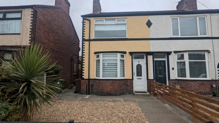 2 Bedroom Property To Rent In Crosender Road, Crobsy, Liverpool, L23