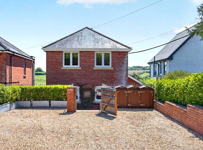 3 Bedroom Detached House For Sale In Nodgham Lane, Newport, Isle Of Wight, PO30