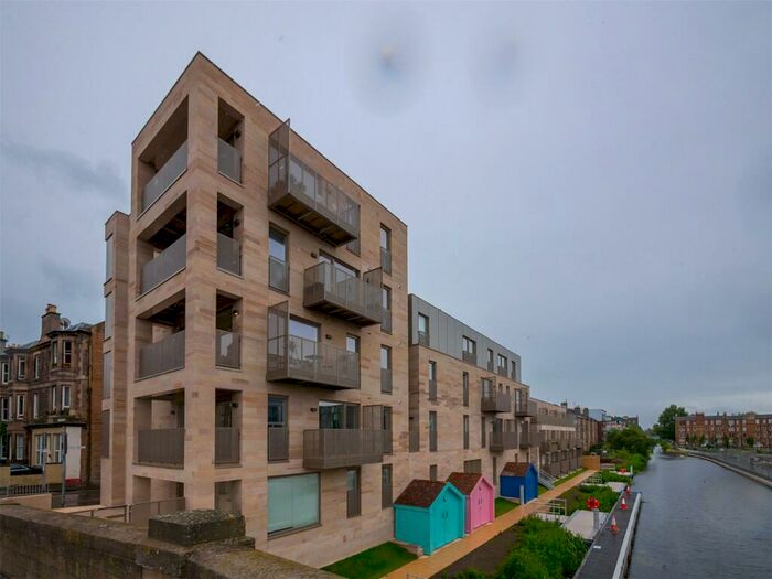 2 Bedroom Garage / Parking To Rent In Horne Terrace, Edinburgh, EH11