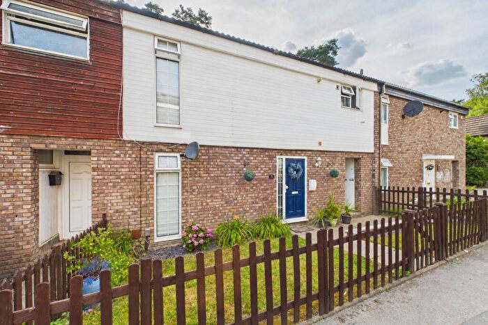 3 Bedroom Terraced House For Sale In Prescott, Bracknell, Berkshire, RG12