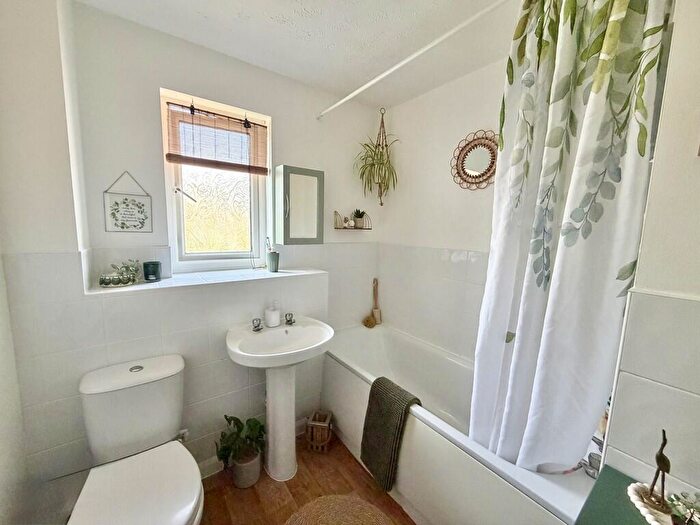 1 Bedroom End Of Terrace House For Sale In Rowan Drive, Creekmoor, BH17 - Photo 10