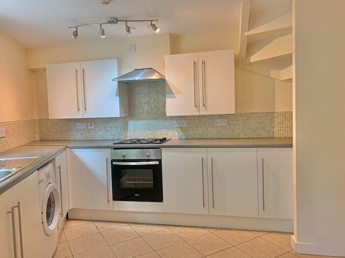 5 Bedroom House To Rent In Catherine Street, Cardiff(City), CF24