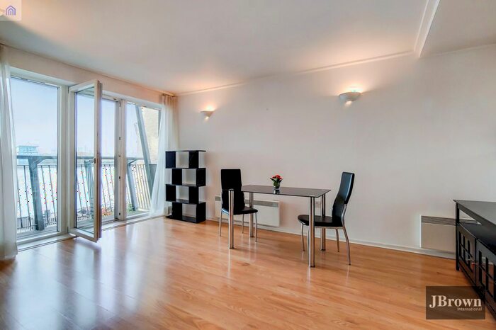 1 Bedroom Flat To Rent In Seacon Tower, London, E14