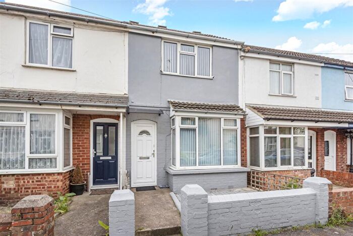 2 Bedroom Terraced House For Sale In Brooklyn Road, Seaford, BN25
