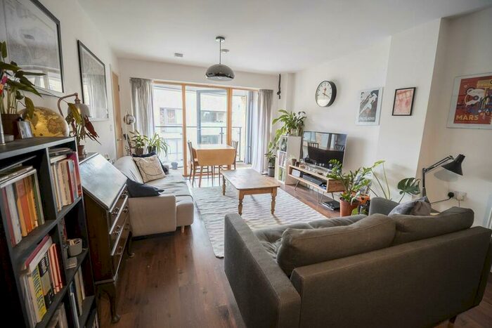 2 Bedroom Apartment To Rent In Avonley Road, New Cross, London, SE14