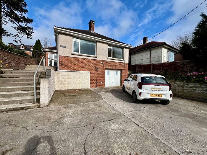3 Bedroom Detached Bungalow To Rent In Lime Grove Avenue, Carmarthen, Carmarthenshire, SA31