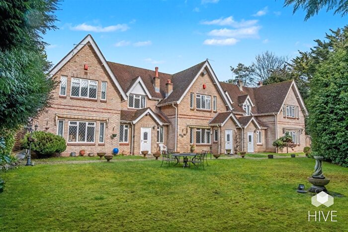 2 Bedroom Semi Detached House For Sale In Manor Road, Bournemouth, BH1