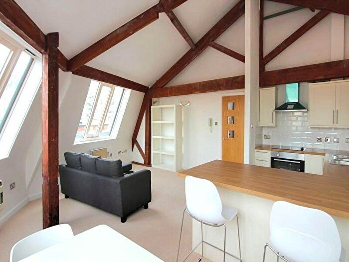 2 Bedroom Apartment To Rent In China House, Harter Street, M1