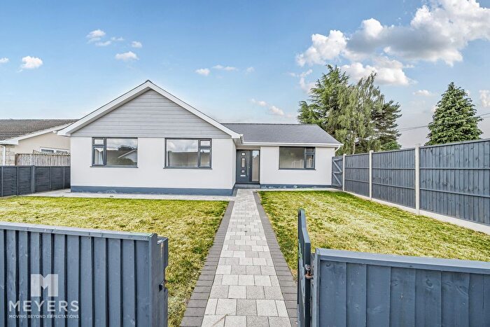 4 Bedroom Detached Bungalow For Sale In Woodside Close, Ferndown, BH22