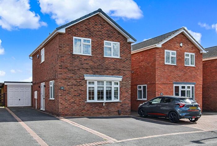 3 Bedroom Detached House For Sale In Glendale Drive, Spondon, Derby, DE21