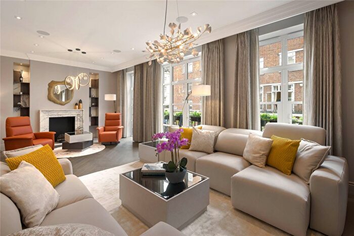 6 Bedroom Property To Rent In Gloucester Square, Hyde Park, London, W2