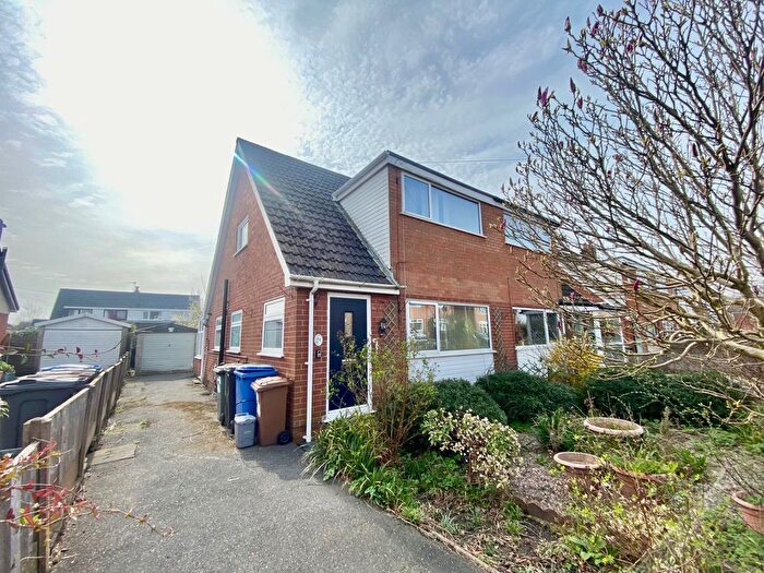 3 Bedroom Property To Rent In Cedar Avenue, Chorley, PR7