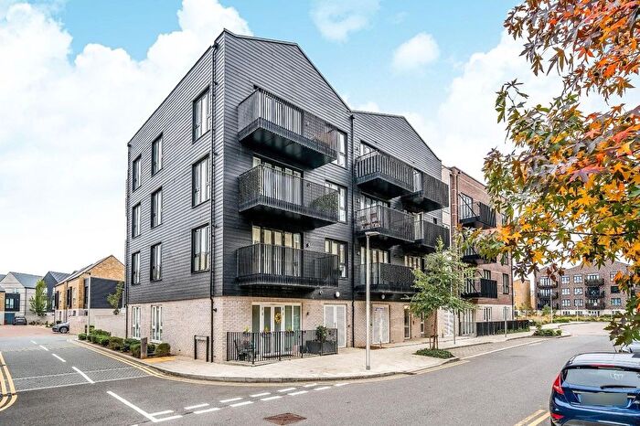 2 Bedroom Flat For Sale In Rochester Riverside, Corys Road, Rochester, Kent., ME1